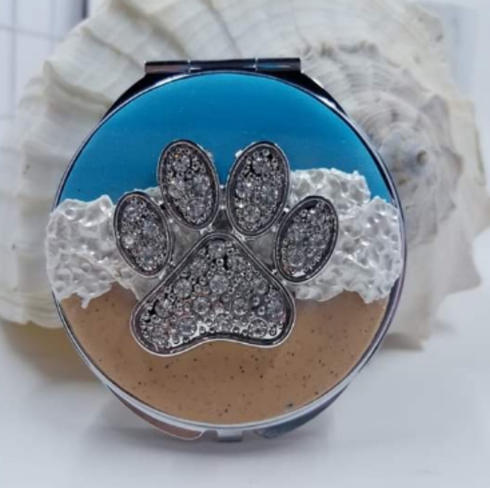 Mirror Compact Paw Prints in the Sand